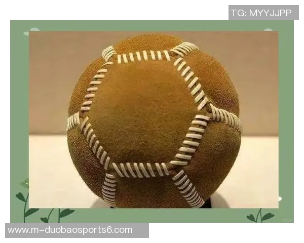 足球的起源与发展历程探秘从古代游戏到现代竞技的演变之路 足球的起源与发展历程探秘从古代游戏到现代竞技的演变之路